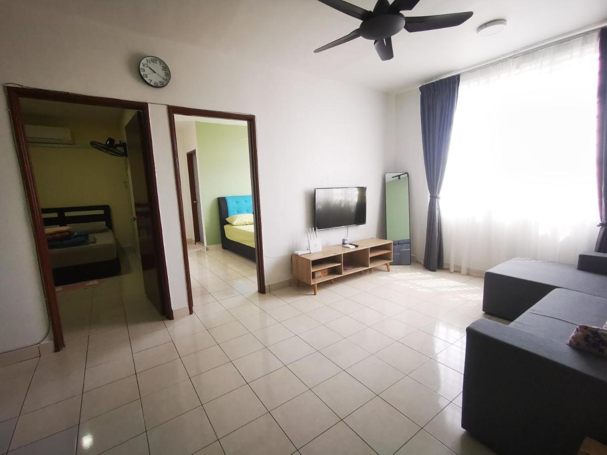 Putatan Platinum Apartment With Pool Kota Kinabalu Dış mekan fotoğraf